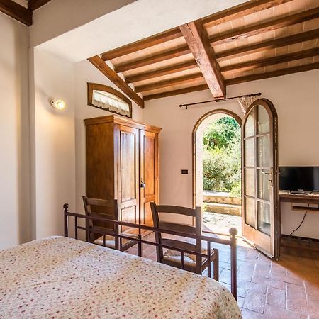 Glicine Apartment Podere Giardino Монтальчино Екстер'єр фото